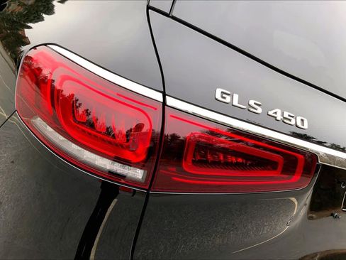 Used 2022 Mercedes-Benz GLS 450 4MATIC image 27