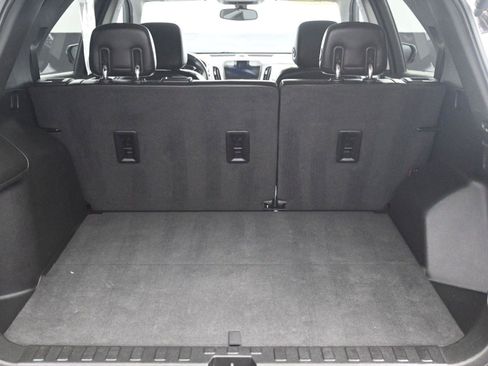 Used 2019 Chevrolet Equinox Premier image 16