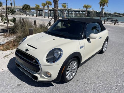 Used 2019 MINI Cooper S image 36