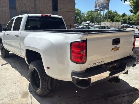 Used 2018 Chevrolet Silverado 3500 W/T w/ WT Convenience Package AWD/4WD image 5