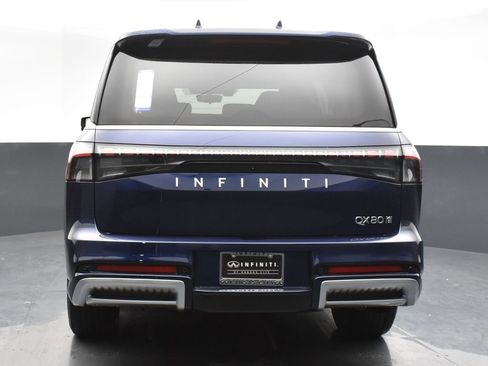 Certified 2025 INFINITI QX80 Sensory image 28