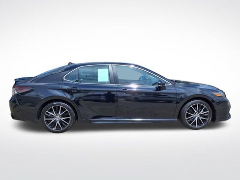 Used 2024 Toyota Camry SE w/ Audio Upgrade Package FWD image 5