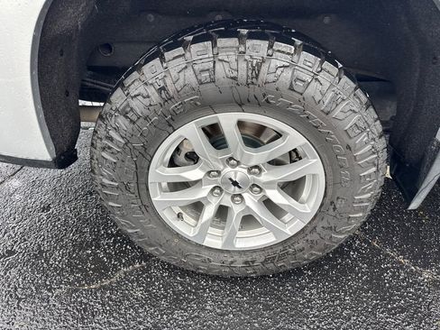 Used 2021 Chevrolet Silverado 1500 RST image 18