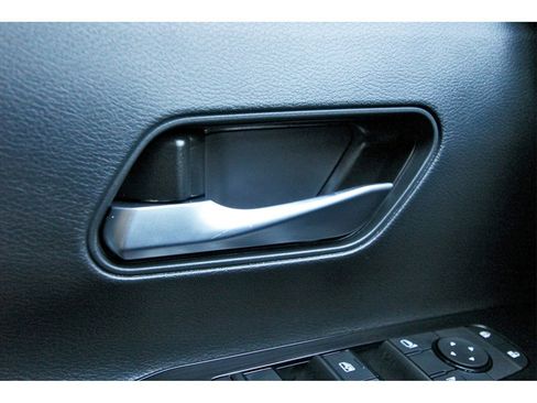 New 2026 Nissan Kicks SV w/ SV Premium Package image 22