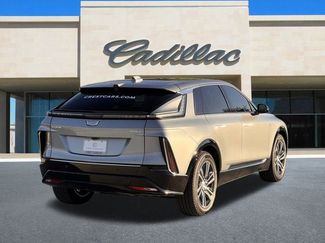 New 2026 Cadillac Lyriq Luxury video 3