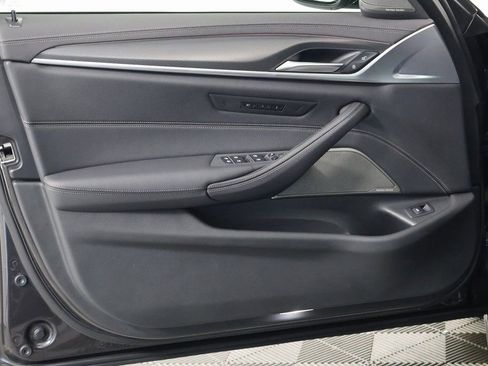 Used 2023 BMW M550i xDrive w/ Executive Package image 12