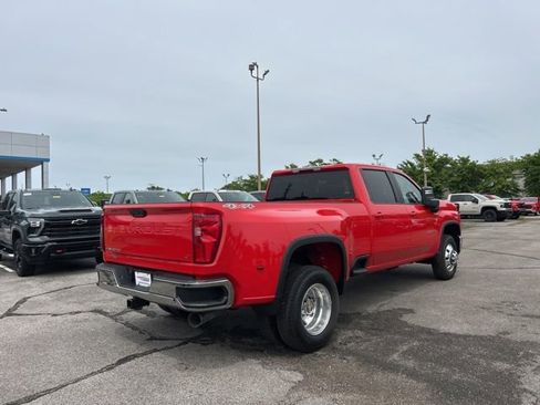 New 2026 Chevrolet Silverado 3500 LT w/ Convenience Package AWD/4WD image 3