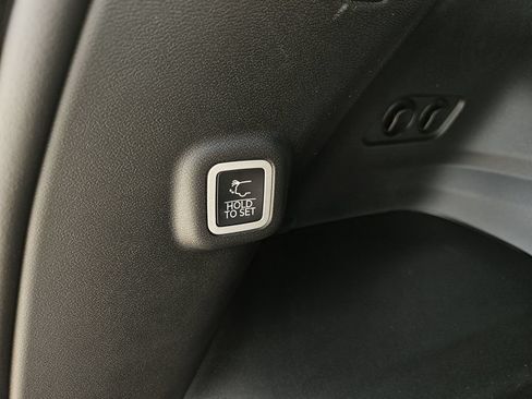 New 2026 Jeep Cherokee Overland AWD/4WD image 24