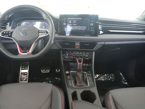 Used 2025 Volkswagen Jetta GLI Autobahn image 20