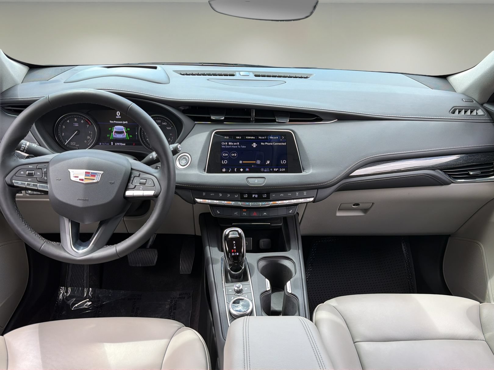 Certified 2023 Cadillac XT4 Premium Luxury w/ Technology Package FWD image 14