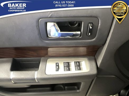 Used 2009 Ford Flex SEL image 20