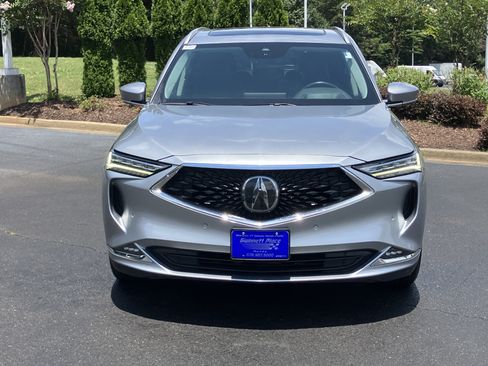 Used 2023 Acura MDX SH-AWD w/ Advance Package image 3