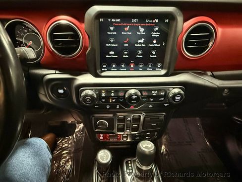 Used 2021 Jeep Wrangler Unlimited Rubicon w/ Uconnect 4C Nav & Sound Group image 16