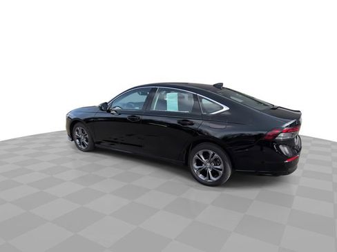Used 2024 Honda Accord EX-L image 6