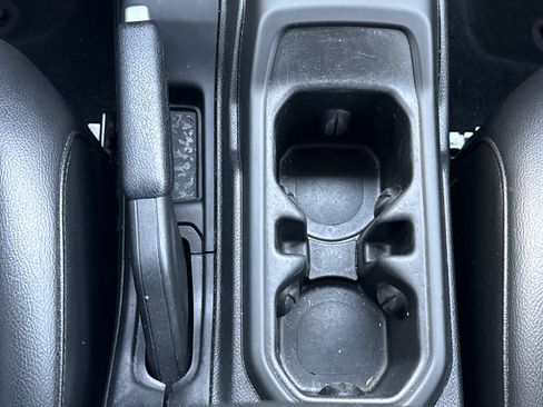 Used 2021 Jeep Wrangler Unlimited Sport AWD/4WD image 22