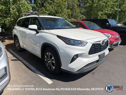 Used 2020 Toyota Highlander XLE