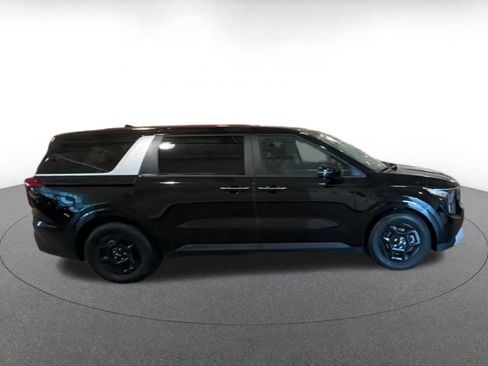 Used 2026 Kia Carnival FWD image 14