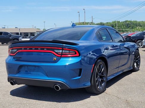 Used 2020 Dodge Charger Scat Pack RWD image 7