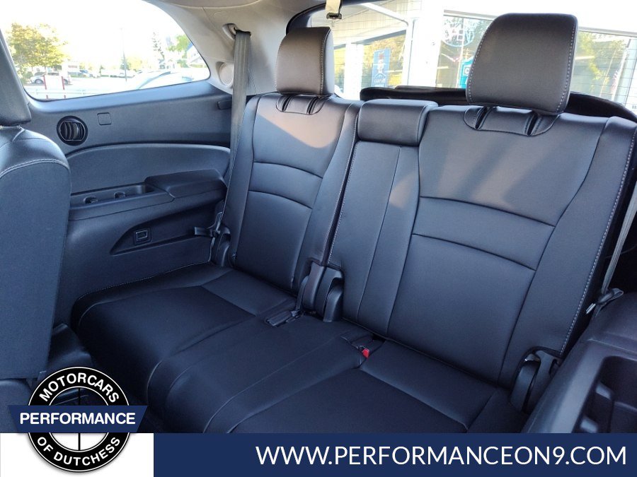 Used 2020 Honda Pilot Touring image 16