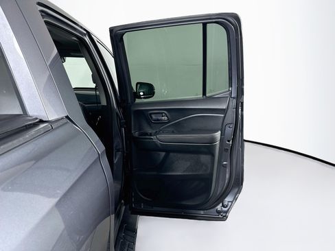 Used 2025 Honda Ridgeline RTL image 29