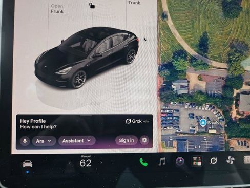 Used 2023 Tesla Model 3 Standard Range RWD image 43
