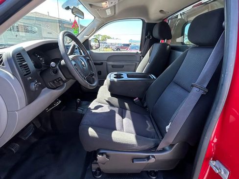 Used 2011 Chevrolet Silverado 1500 W/T image 19