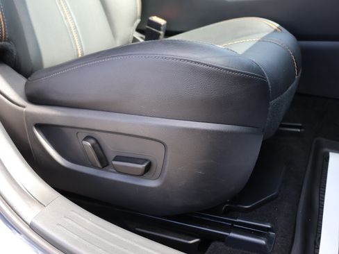 Used 2024 MAZDA CX-50 AWD 2.5 Turbo w/ Weather Package image 9