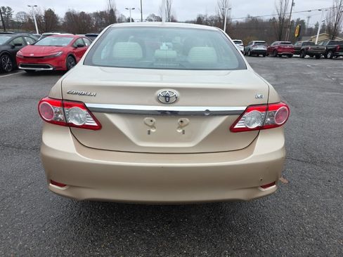 Used 2012 Toyota Corolla LE image 6