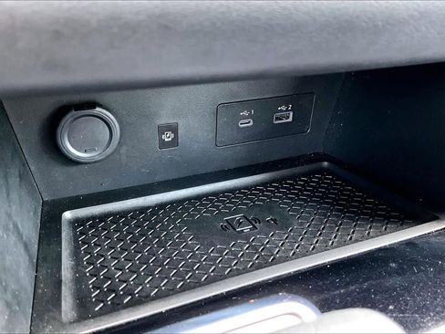 Used 2023 Nissan Pathfinder SL image 31