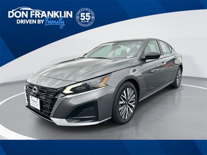 Used 2024 Nissan Altima 2.5 SV