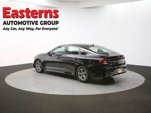 Used 2024 Nissan Sentra SV image 63