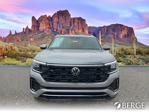 New 2026 Volkswagen Atlas Cross Sport SEL Premium R-Line AWD/4WD image 6