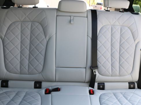 Used 2024 BMW X5 sDrive40i w/ Premium Package image 31