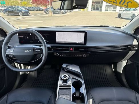 Used 2025 Kia EV6 Light RWD image 26