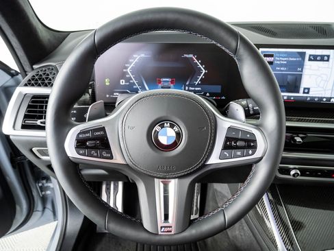 Used 2026 BMW X7 M60i AWD/4WD image 9