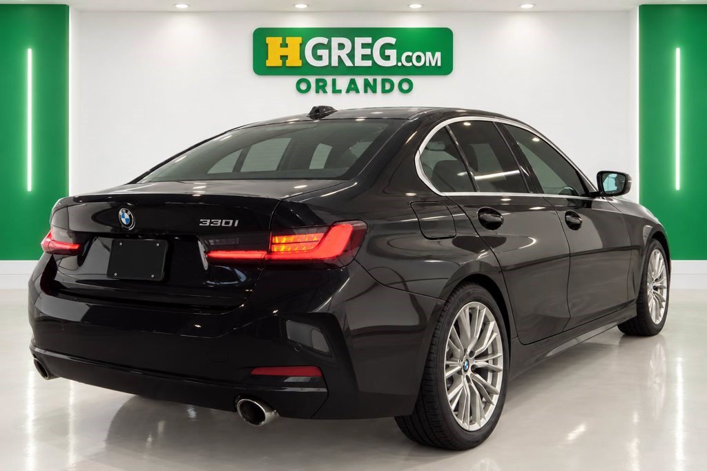 Used 2024 BMW 330i Sedan w/ Convenience Package RWD image 19