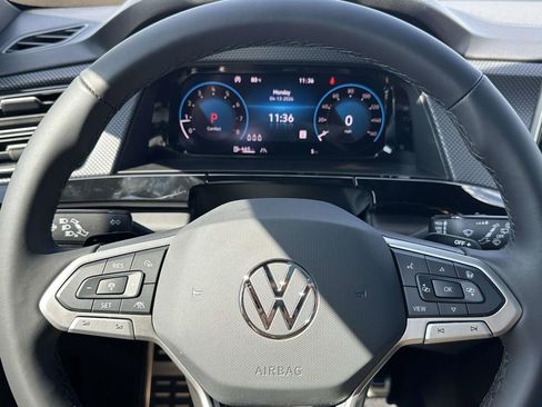 New 2026 Volkswagen Atlas Cross Sport SEL Premium R-Line AWD/4WD image 15