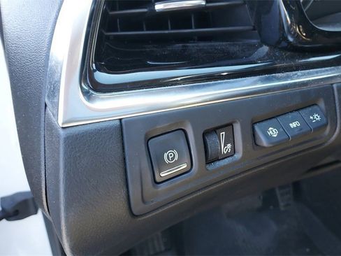 Used 2021 Cadillac XT6 Premium Luxury w/ Platinum Package image 13