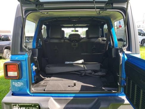 Used 2021 Jeep Wrangler Unlimited Sport AWD/4WD image 5