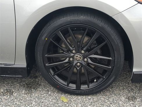 Certified 2022 Toyota Camry XSE image 11