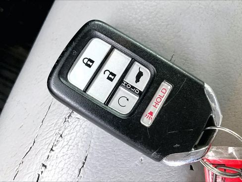 Used 2019 Honda Pilot EX-L image 40