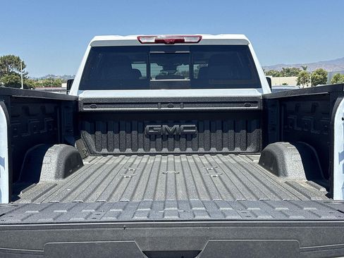 New 2026 GMC Sierra 2500 Denali w/ Denali Reserve Package AWD/4WD image 27