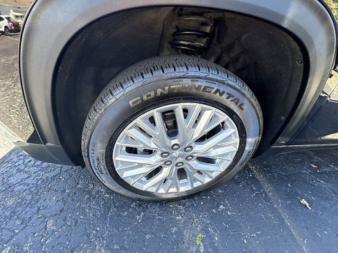 New 2025 GMC Acadia Elevation w/ Elevation Premium Package image 13