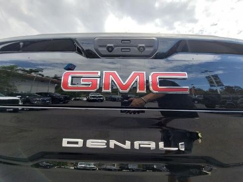 Used 2026 GMC Sierra 1500 Denali w/ Denali Reserve Package AWD/4WD image 32