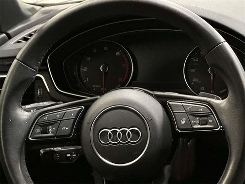 Used 2023 Audi A4 2.0T Premium w/ Convenience Package image 17