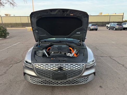 Used 2023 Genesis G80 image 38