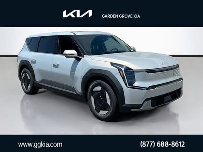 New 2026 Kia EV9 Light