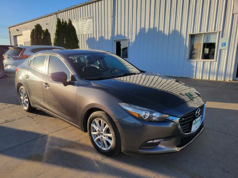 Used 2018 MAZDA MAZDA3 Sport w/ Preferred Equipment Package image 1