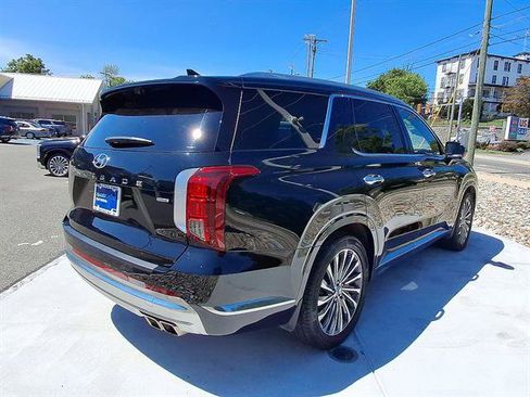 Certified 2024 Hyundai Palisade Calligraphy AWD/4WD image 17