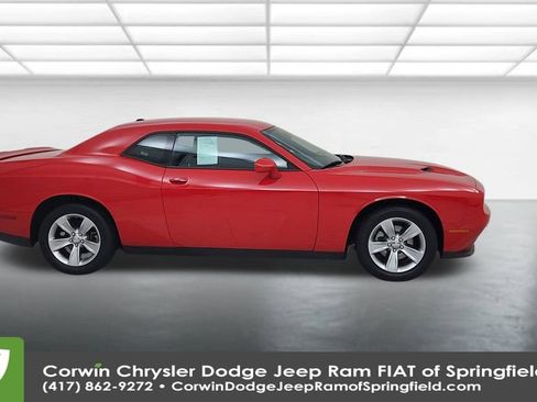 Certified 2022 Dodge Challenger SXT image 17